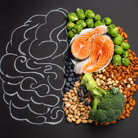 A healthy and full of nutrients will help you maintain good brain health 